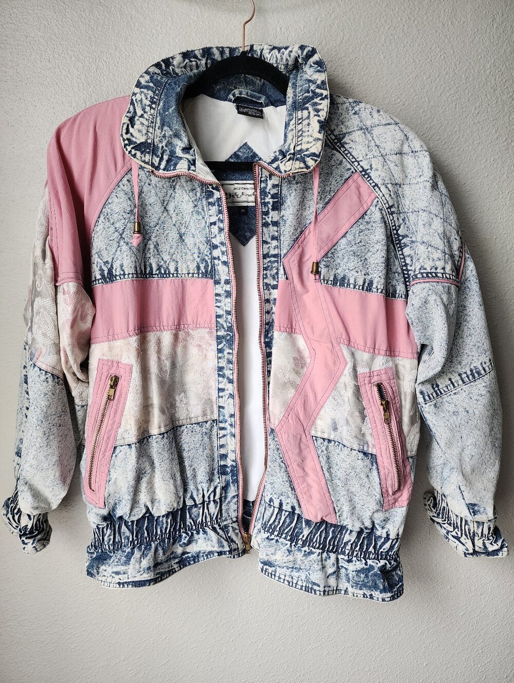 International Outerwear Vintage Acid Wash Quilted Denim Jacket Size Medium